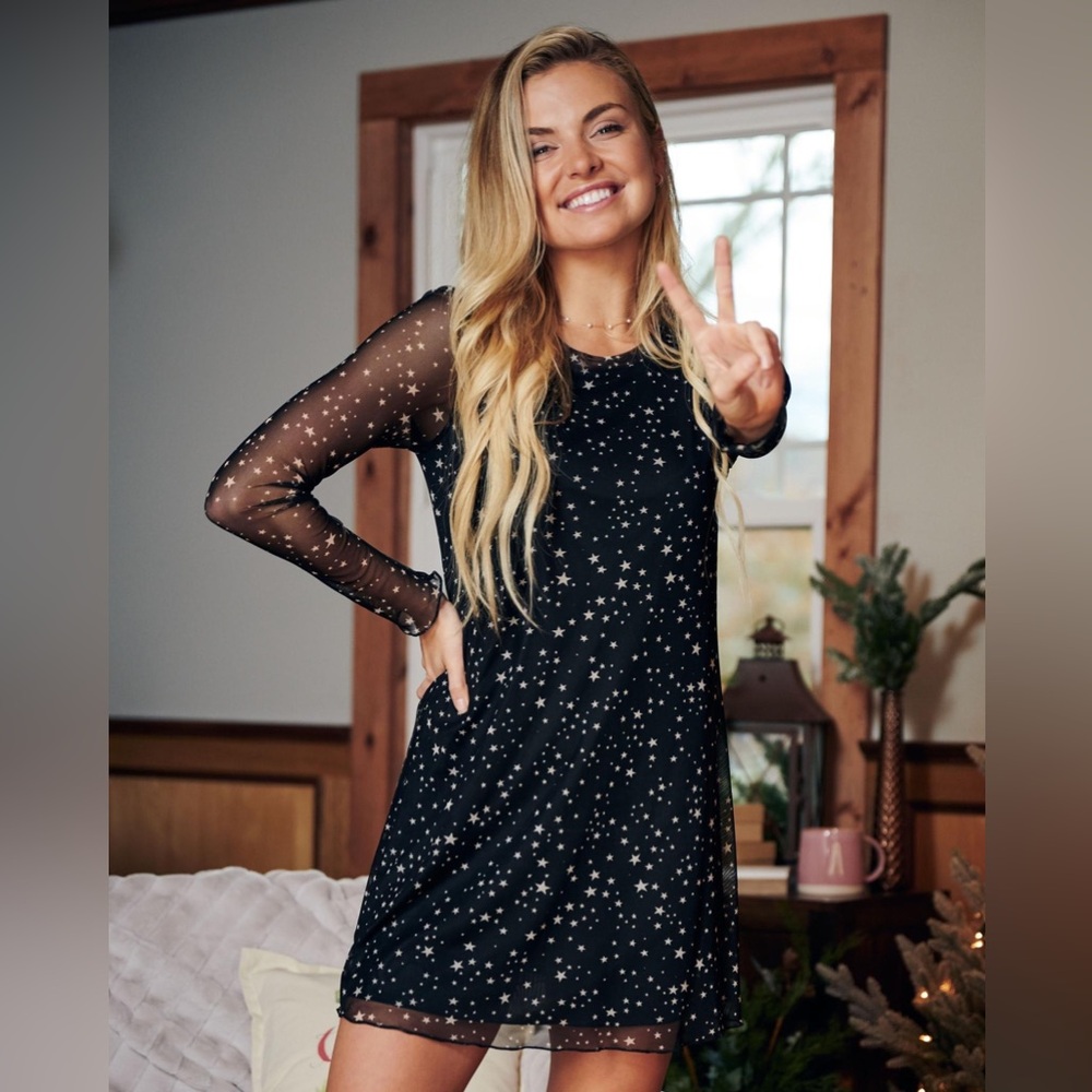 NWT Star detail sleeved mini dress